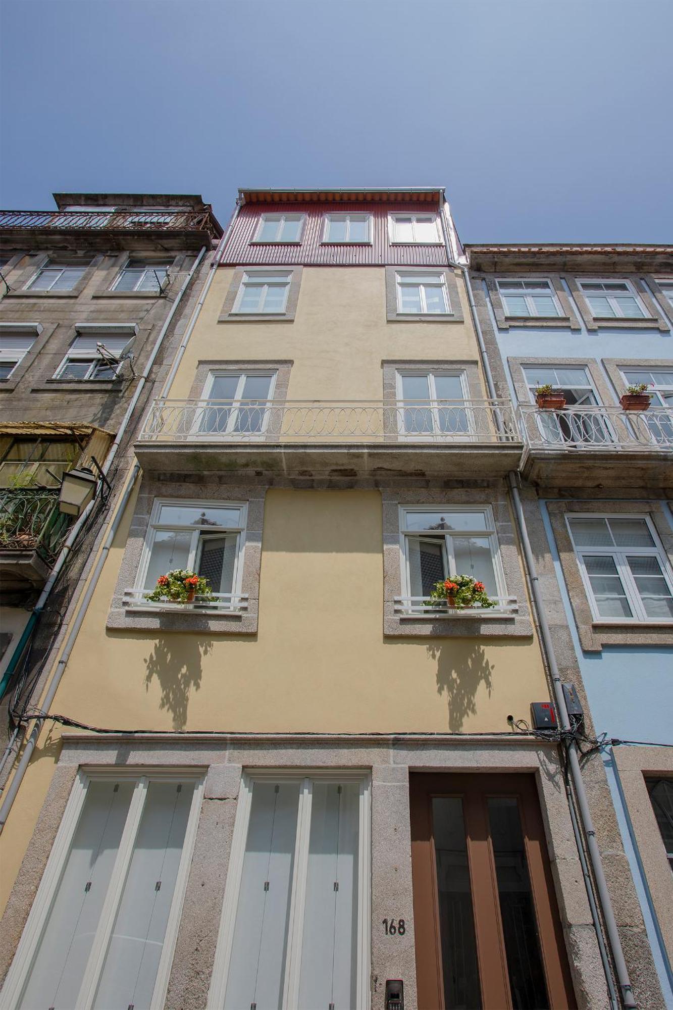 Liiiving In Porto - Clerigos Terrace Apartment Exterior photo